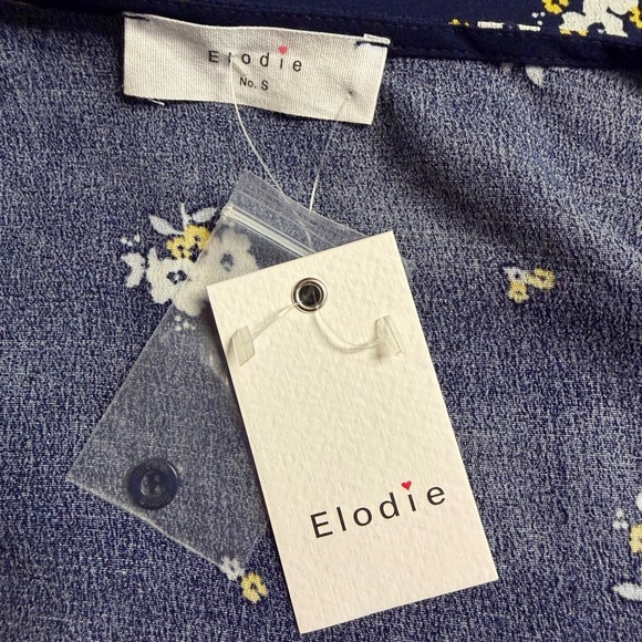 Elodie Navy Floral Button-Front Blouse – Size S – NWT - Picture 4 of 9